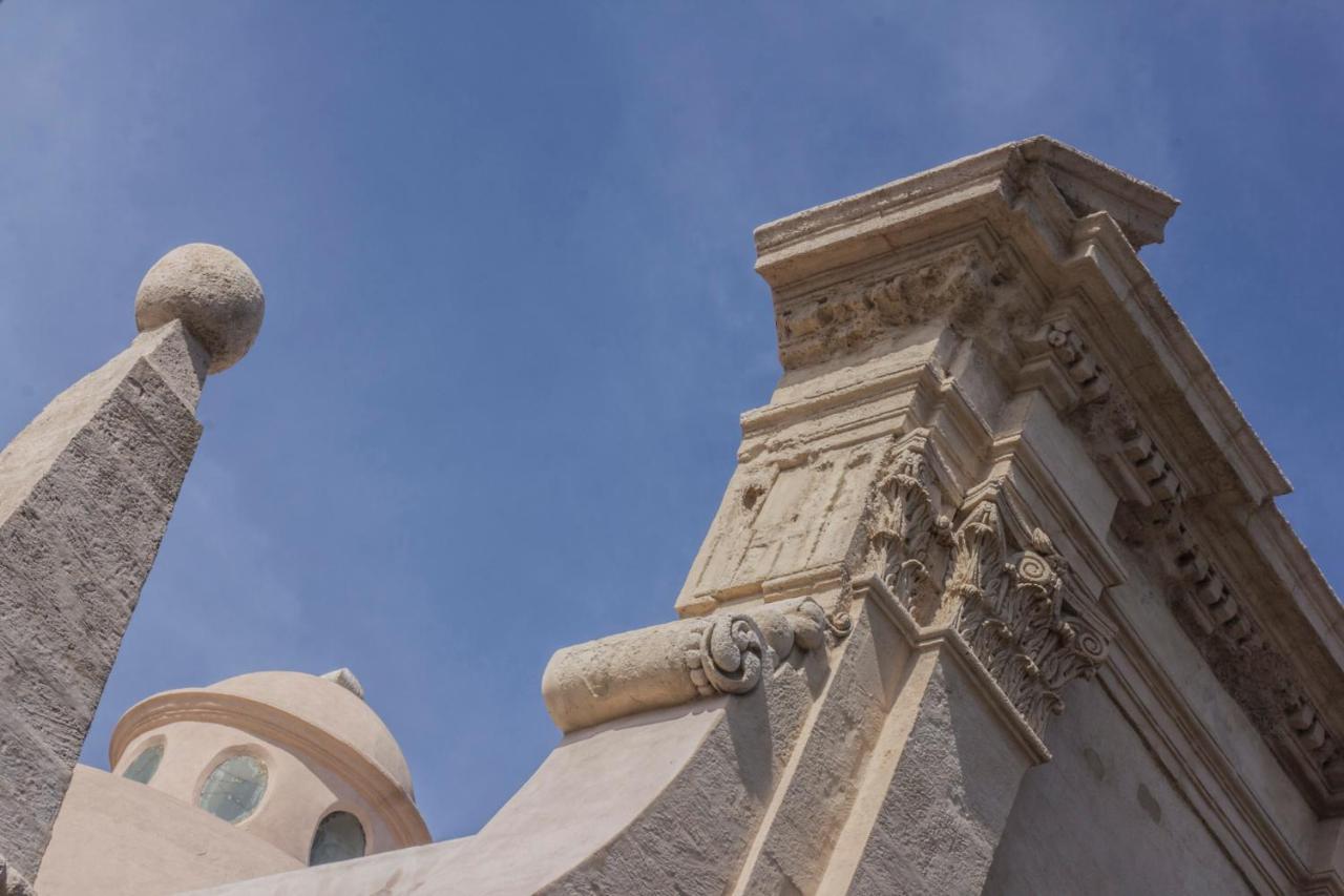 B&B Le Finestre Sul Mare Taranto Exterior photo